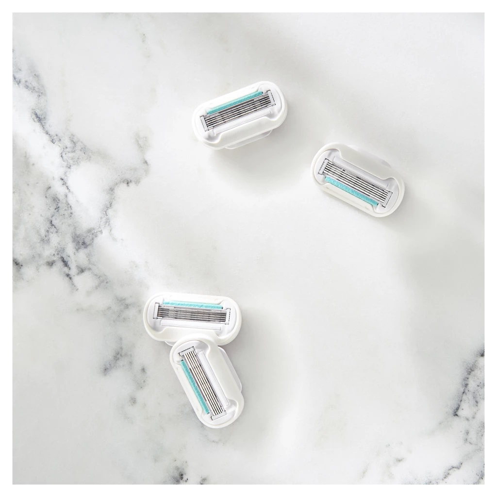 Gillette Venus Deluxe Smooth Sensitive Rasierklingen 5 Gillette Venus Deluxe Smooth Sensitive Rasierklingen – Bild 5