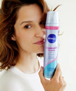 NIVEA Diamant Volumen Haarspray -der Ankunftsshop MAM 9568304 SHOP IMAGE 1.4
