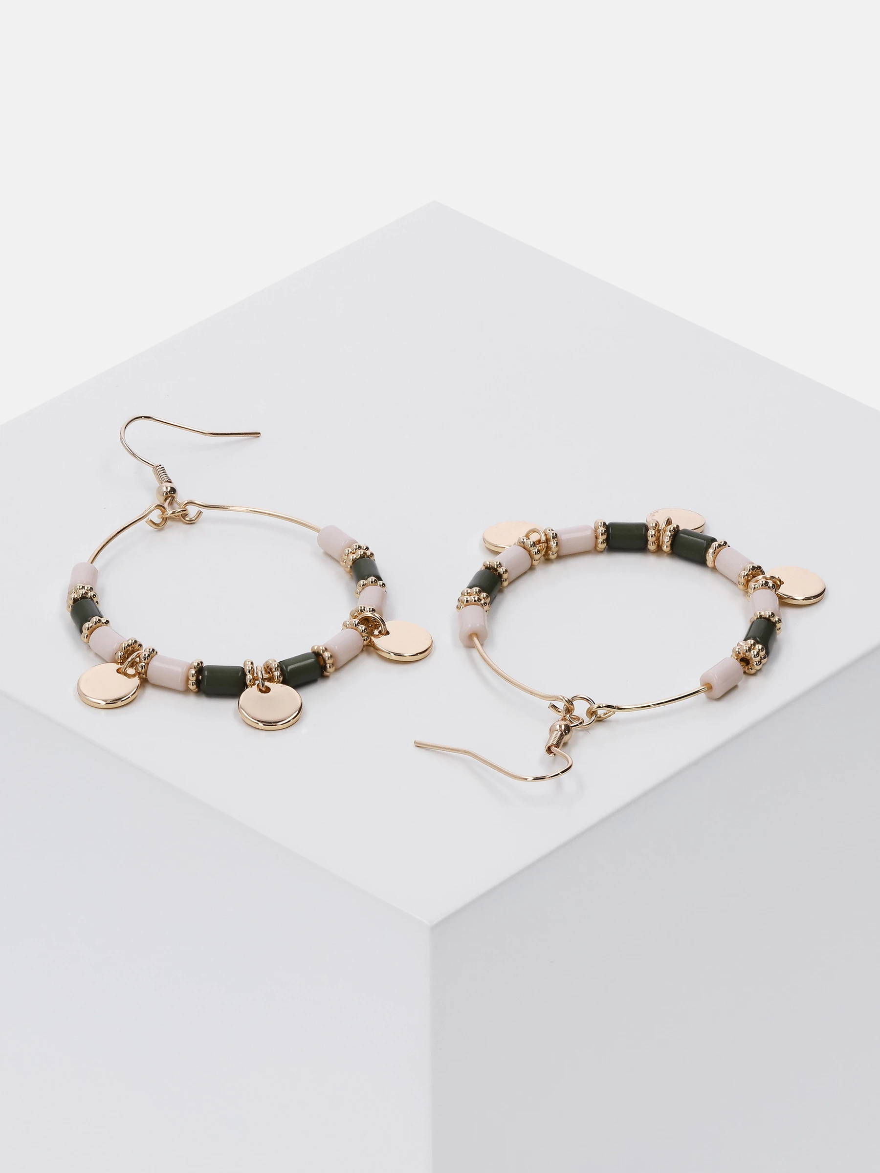 Accessories Creole Mit Perlen 3 Accessories Creole Mit Perlen – Bild 3